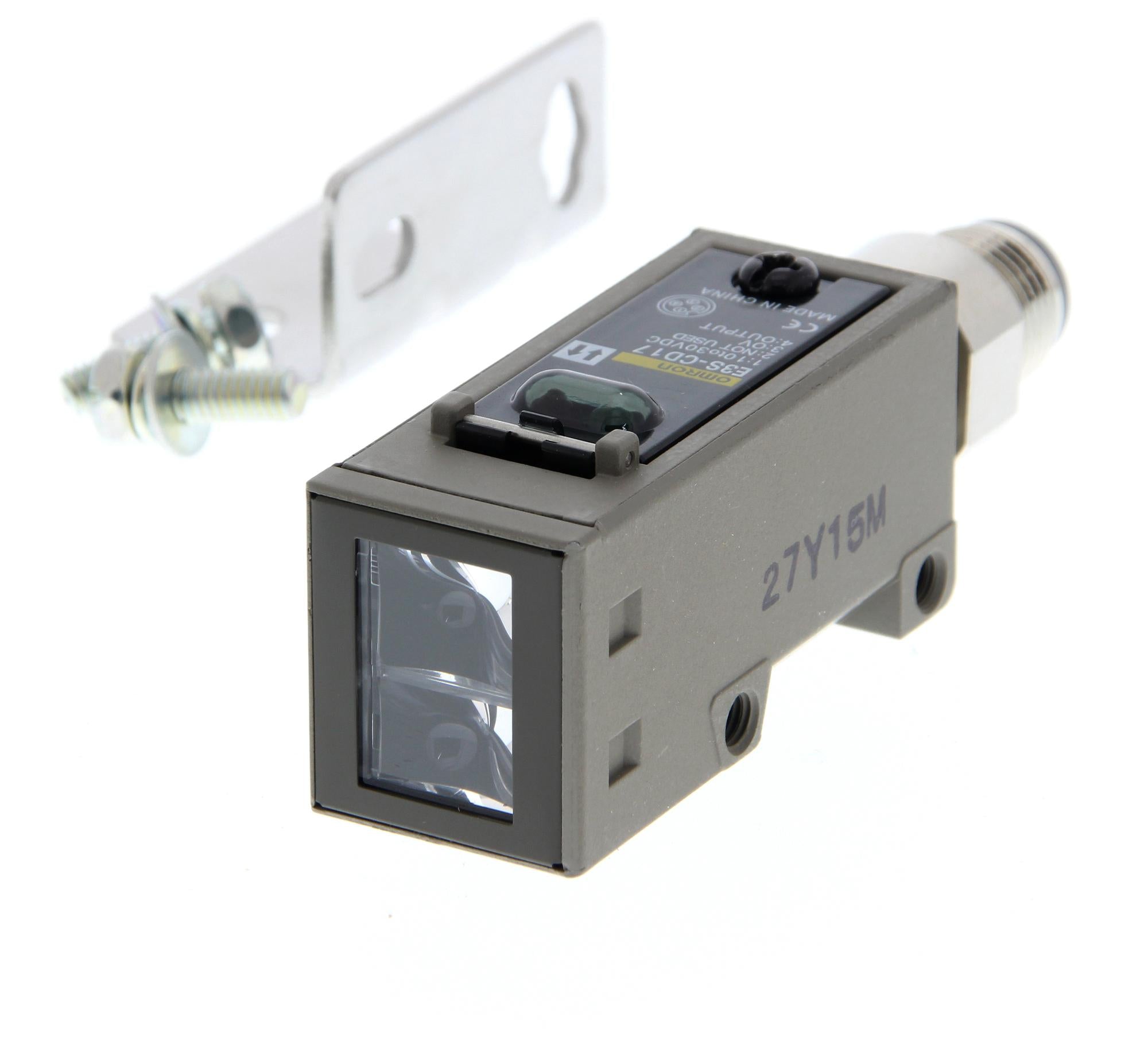E3S-CD17 PHOTOELECTRIC SENSOR, NPN / PNP, 2M OMRON