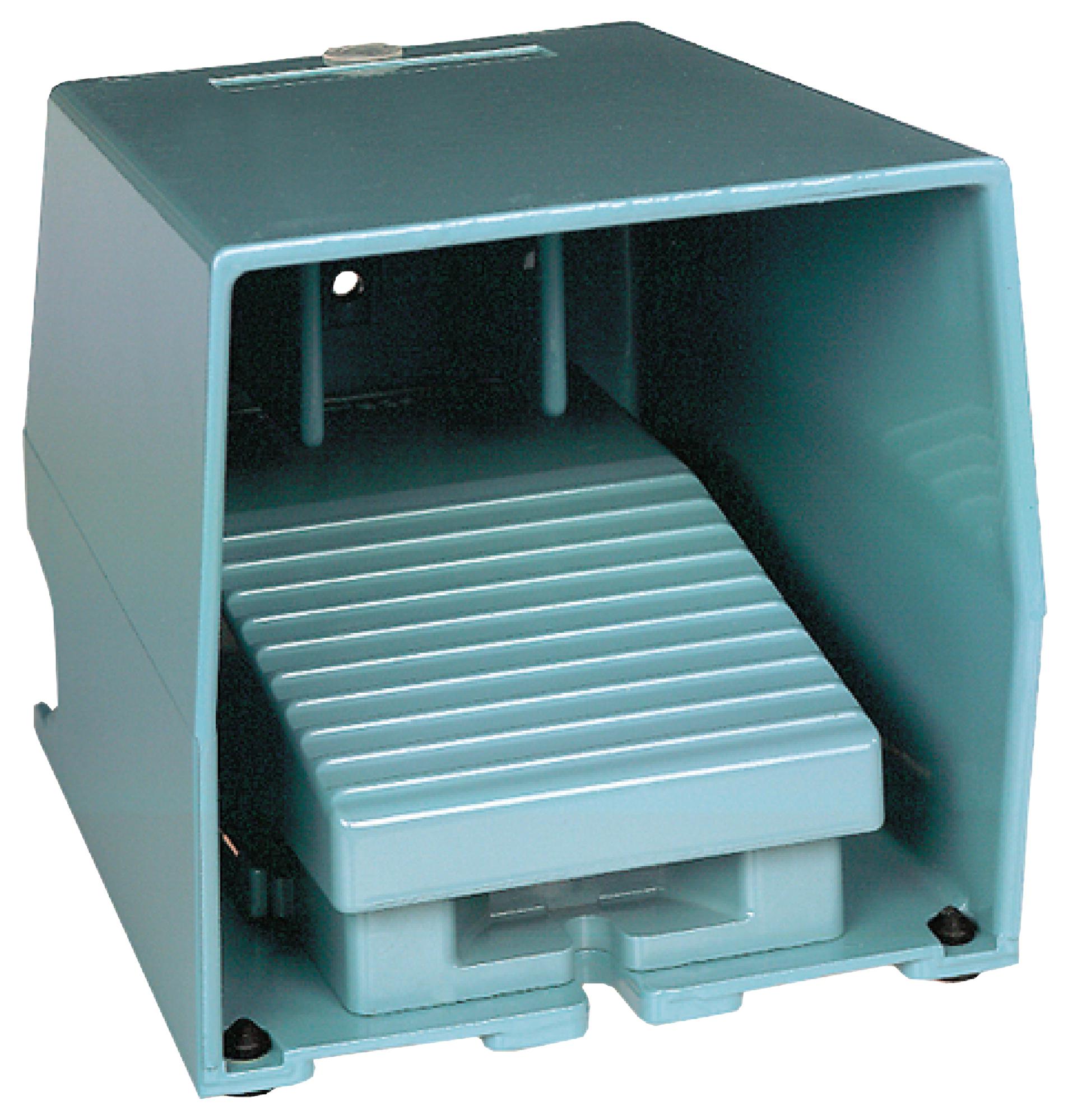 SCHNEIDER ELECTRIC Foot XPEM611 FOOT SWITCH, DPST-NO/NC, 3A, 240V SCHNEIDER ELECTRIC 3111883 XPEM611