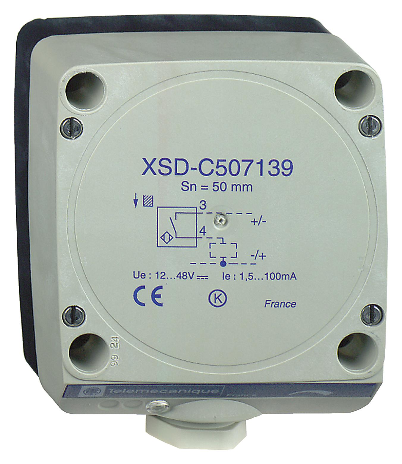 SCHNEIDER ELECTRIC Inductive XSDC407138 INDUCTIVE PROXIMITY SENSOR, 40MM, 48V SCHNEIDER ELECTRIC 3113848 XSDC407138